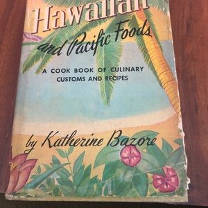 VINTAGE-Hawaiian and Pacific Foods cookbook
